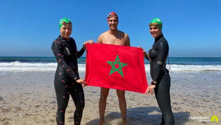 LA FONDATION TANGER MED ACCOMPAGNE LA TRAVERSÉE DE TROIS NAGEURS MAROCAINS AU DÉTROIT DE GIBRALTAR