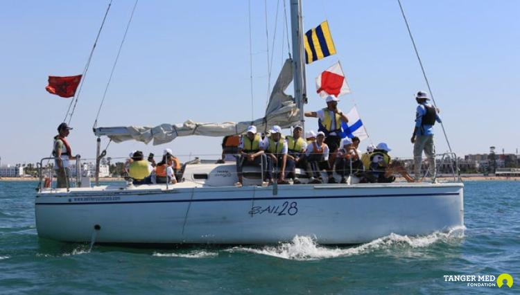 LA-FONDATION-TANGER-MED-SENSIBILISE-LES-JEUNES-A-LA-PROTECTION-DES-OCEANS.jpg